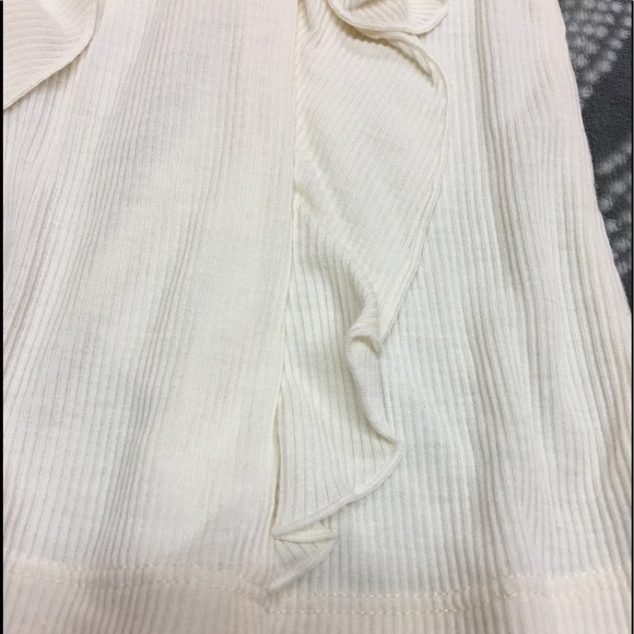 K/lab‎ Ruffle Long Sleeve tee - Picture 4 of 4